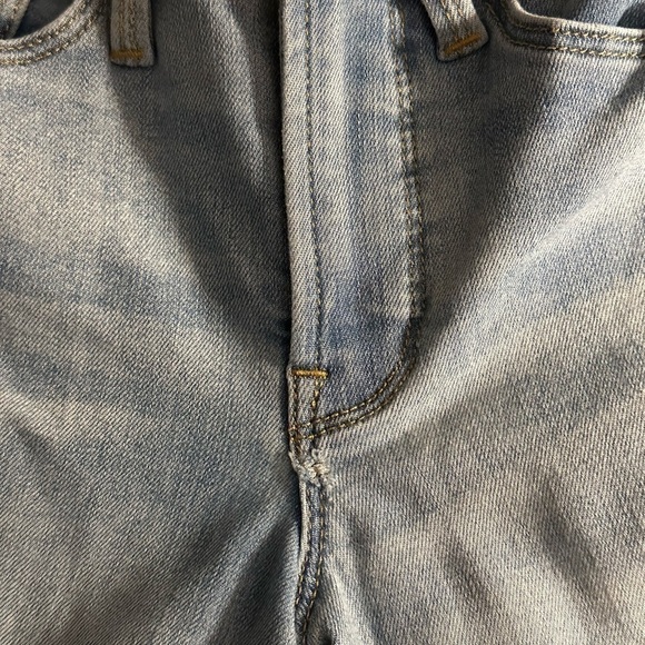 Athleta sculptex light wash stretch denim **Flaw* - Picture 6 of 9